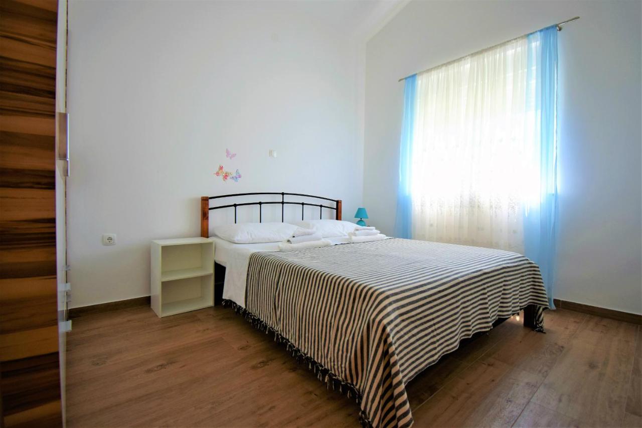 Apartmani Bakran Лопар Екстериор снимка